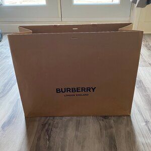 Extra Large Burberry Shopping Bag